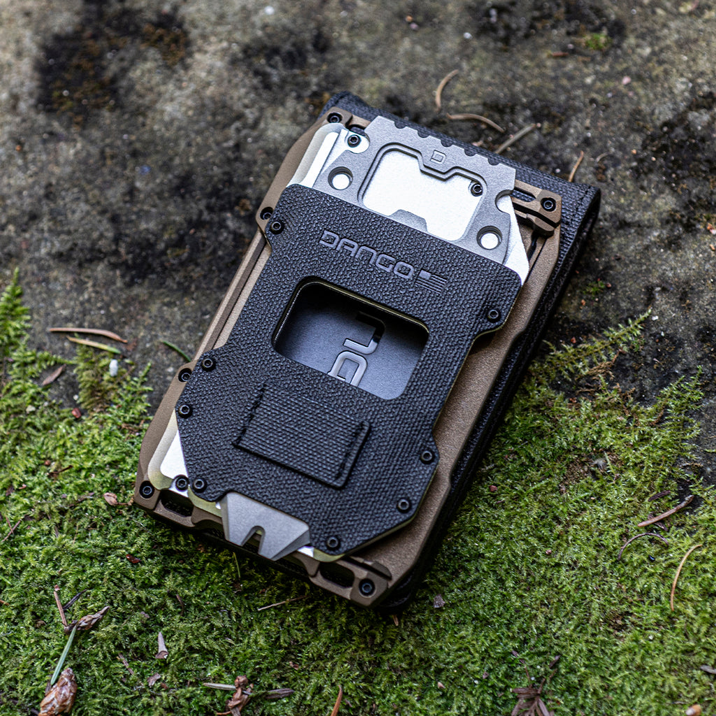 A10 SPEC-OPS BIFOLD POCKET ADAPT™ WALLET DangoProducts